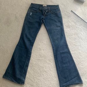 Frankie B, flare at the bottom. Waist 30, inseam 32